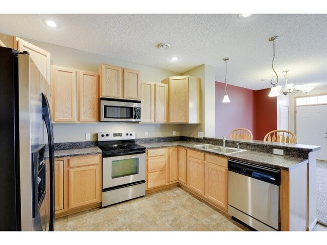 Building Photo - Amenity-Packed Bailey’s Arbor Townhome!- Available July 1