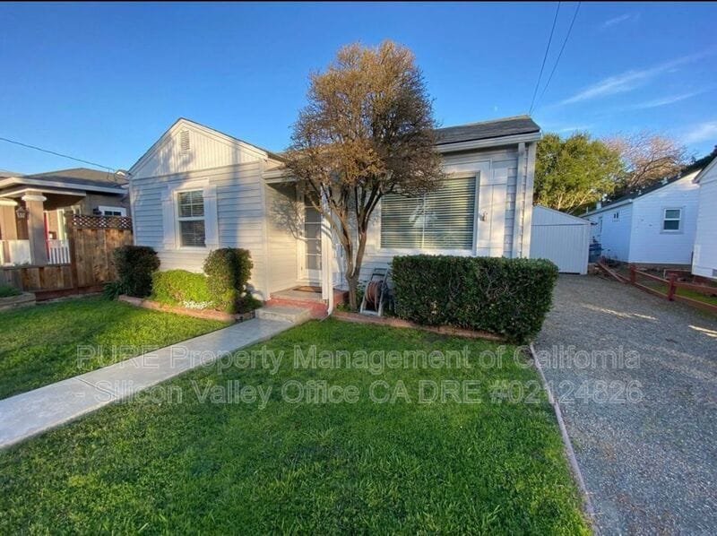 Primary Photo - 164 N Murphy Ave