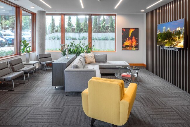 Interior Photo - Goose Hollow Lofts