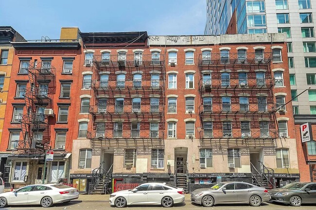 Building Photo - 167 Ludlow Street