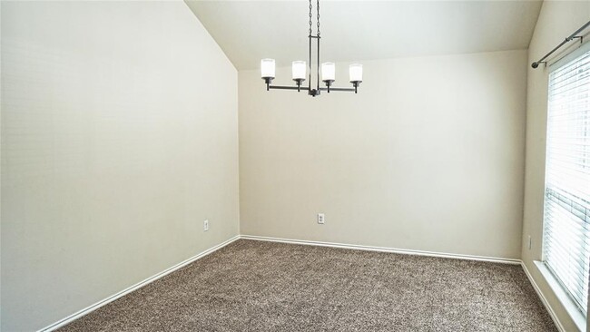 Foto del edificio - 9959 Driftwood Park Dr