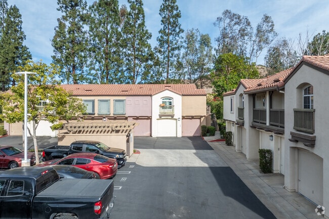 Building Photo - Canyon Hills Condominiums