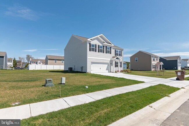 Foto del edificio - 387 Robbins Farm Rd