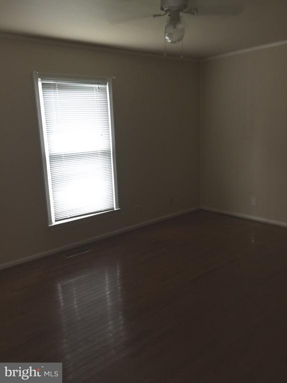 Foto del edificio - 11919 Stansbury Dr