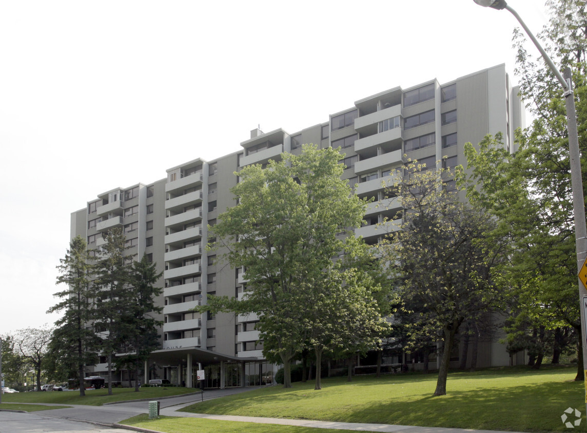 Primary Photo - Victoria House
