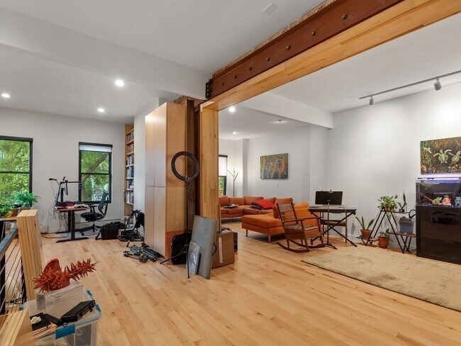 Foto del edificio - 16 Allen St