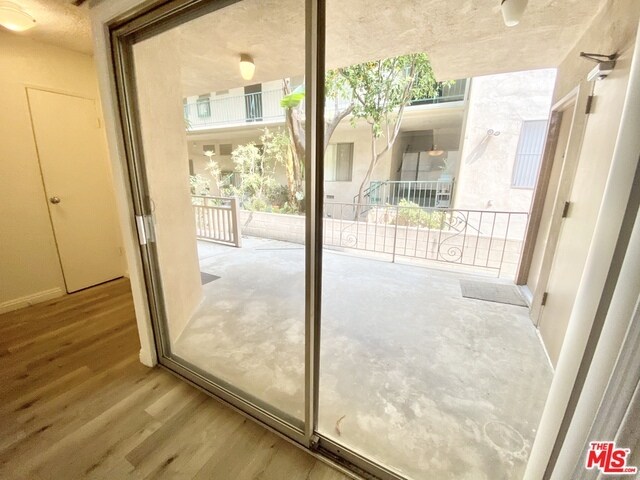 Foto del edificio - 11922 Montana Ave