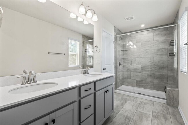Foto del edificio - 4529 Iron Oak Ln