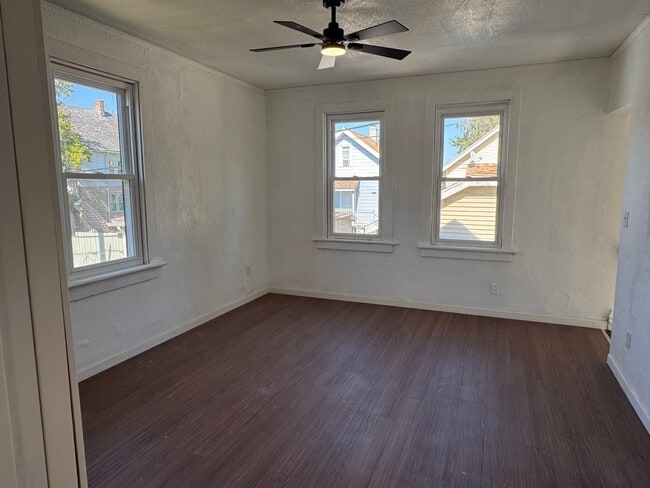 Building Photo - 420A N 29th St
