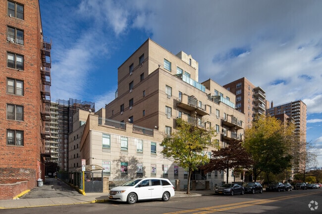 Building Photo - 4231 Colden St