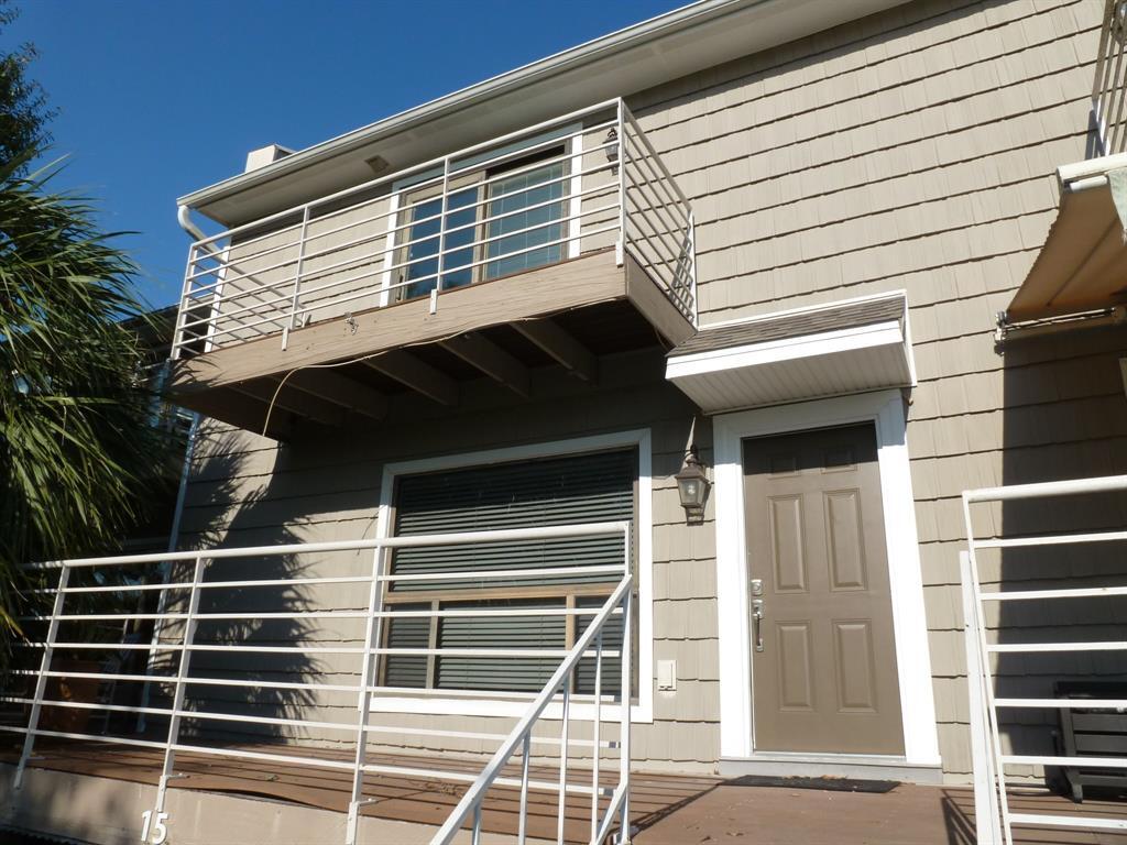 Foto principal - 15 Lakewood Ln