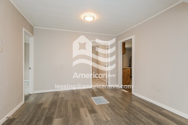 Foto del edificio - 2101 Dewey Ave