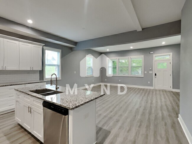 Foto del edificio - 629 Windsor St SW