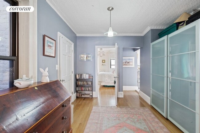 Foto del edificio - 343 W 29th St