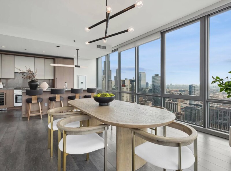 Foto principal - 122 N Green St