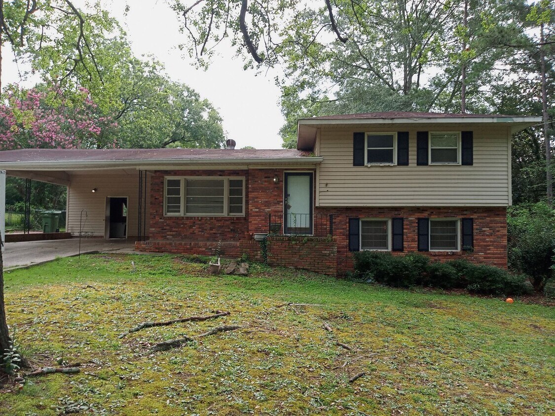 Foto principal - Newly Renovated---Coming Soon--3 Bedroom 1...