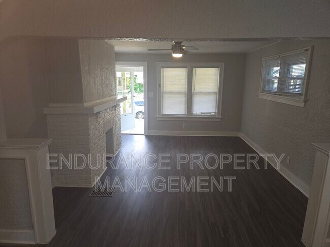 Foto del edificio - 337 Westwood Ave
