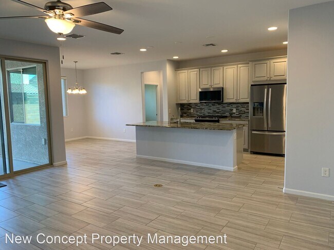 Foto del edificio - 4 br, 3 bath House - 10023 E Fay Canyon Trl