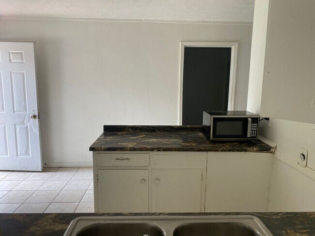 Building Photo - 1259 Fullilove Dr