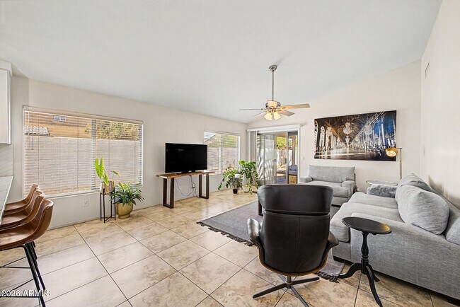 Foto del edificio - 18849 N 25th St
