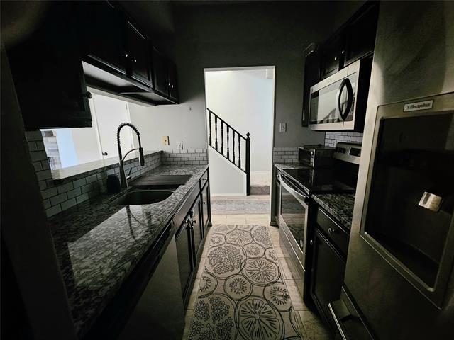 Building Photo - 2507 Plumgrove Cir