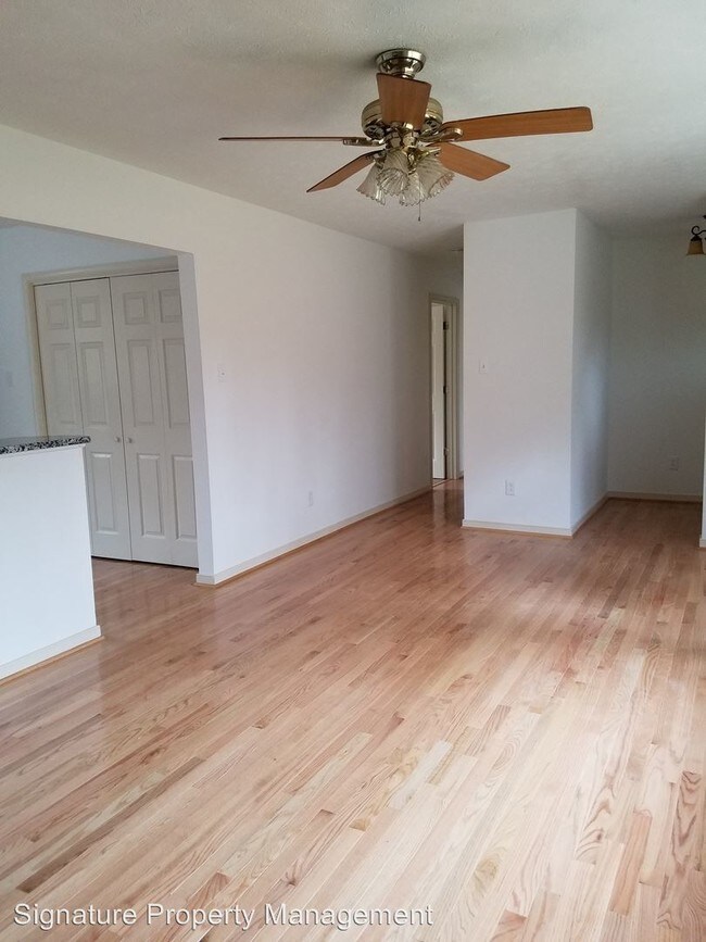 Foto del edificio - 3741 Robinson Rd