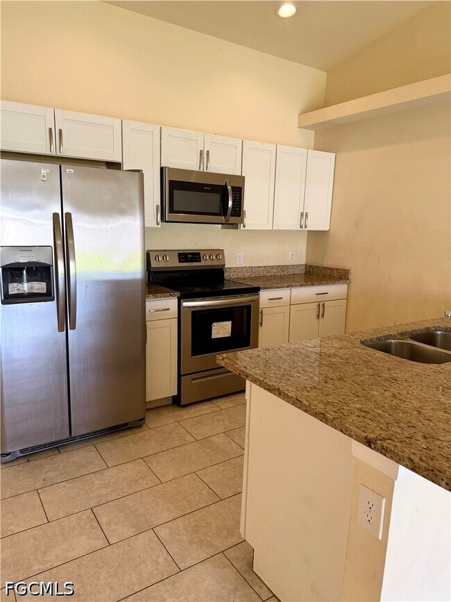 Foto del edificio - 1109 Andalusia Blvd