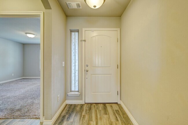 Building Photo - 19105 Visto Dr