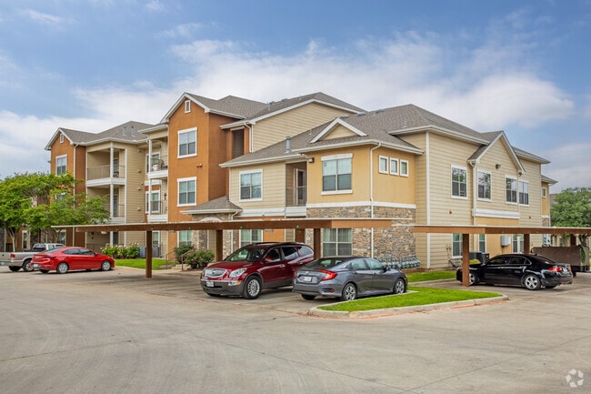 Building Photo - Cypress Creek River Bend