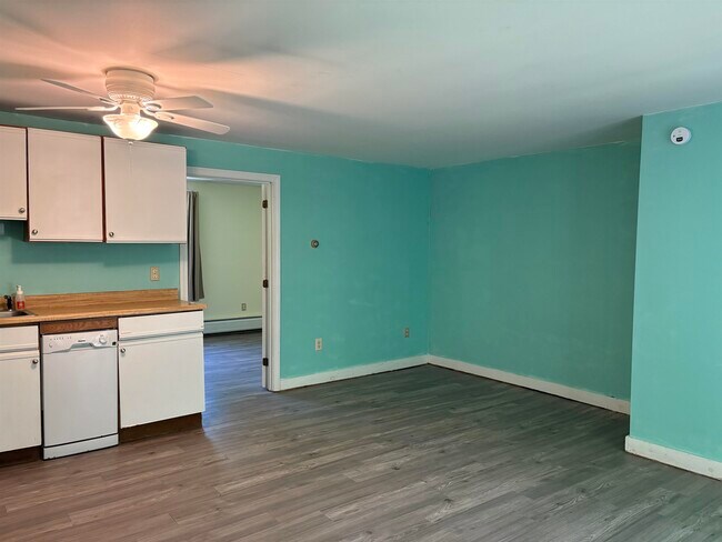 Foto del edificio - 55 Laurel Wood Dr