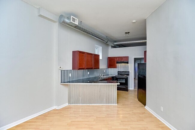 Foto del edificio - 5409 Lansdowne Ave