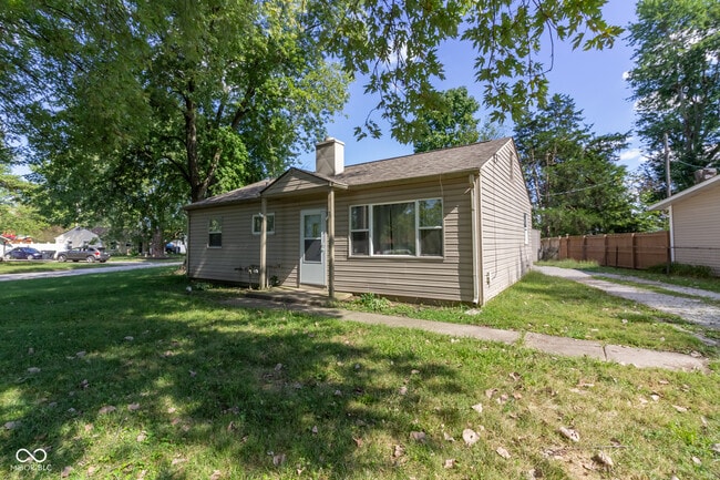 Building Photo - 19 Lynwood Dr