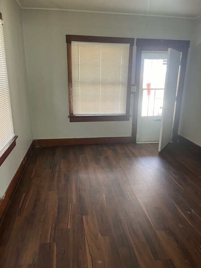 Foto del edificio - 425 SW 3rd St
