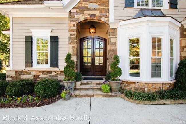 Foto del edificio - 5 br, 4.5 bath House - 100 Lake Cliff Court