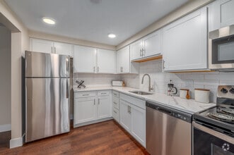 Interior Photo - Yorktown Towers