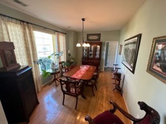 Building Photo - Park West with Water View