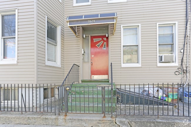 Building Photo - 5924 67th Ave