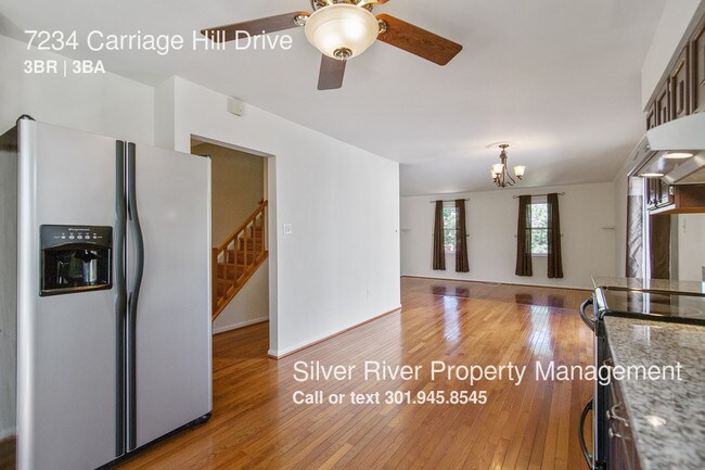 Building Photo - 7234 Carriage Hill Dr