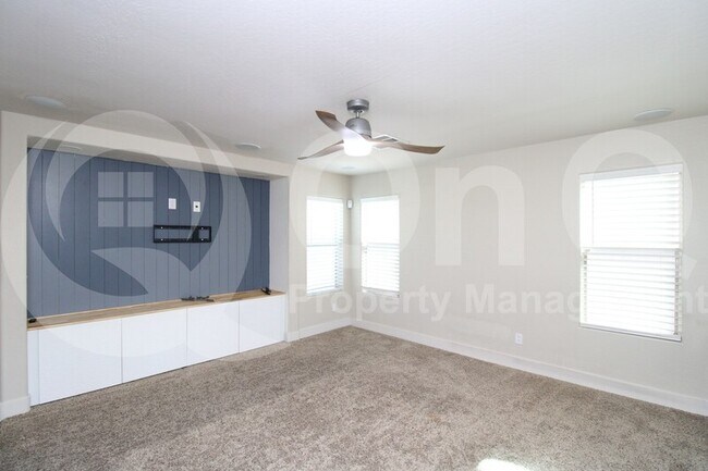 Foto del edificio - 6514 W Yellow Bird Ln