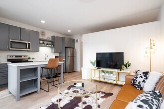 Interior Photo - Sora