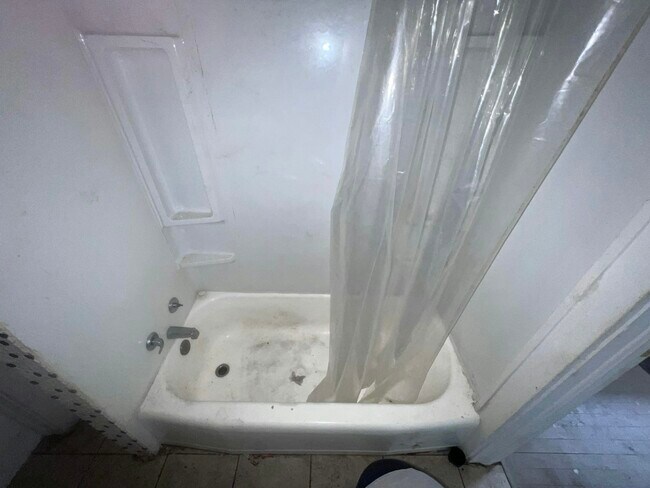 Foto del edificio - 442 E Lincoln Ave