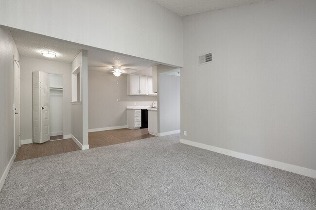 Foto del edificio - Miner's Station