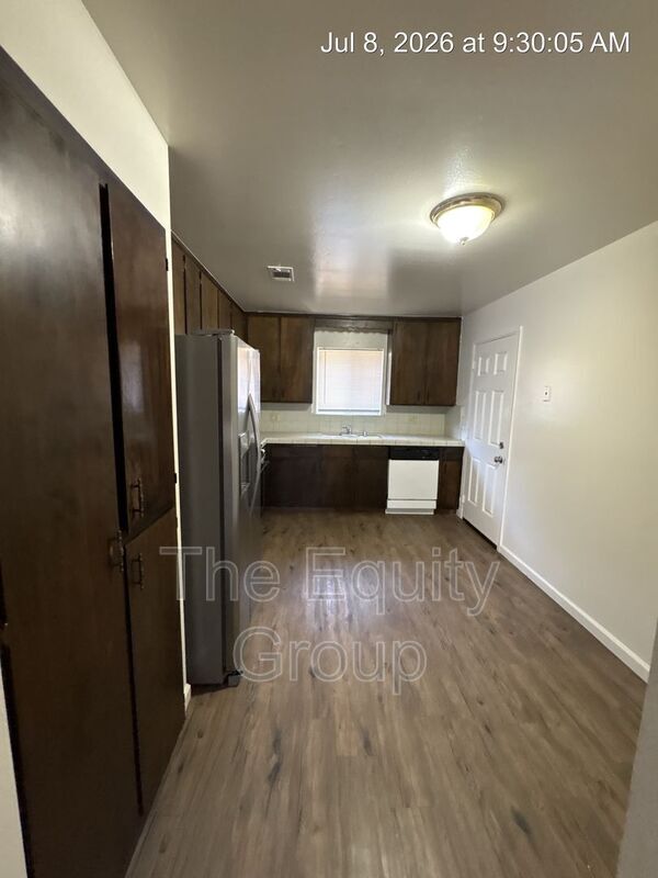 Foto del edificio - 3501 W Colonial Ave