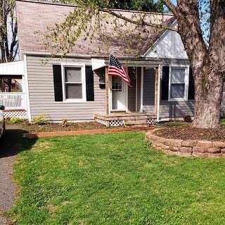 Primary Photo - 1609 Madison St