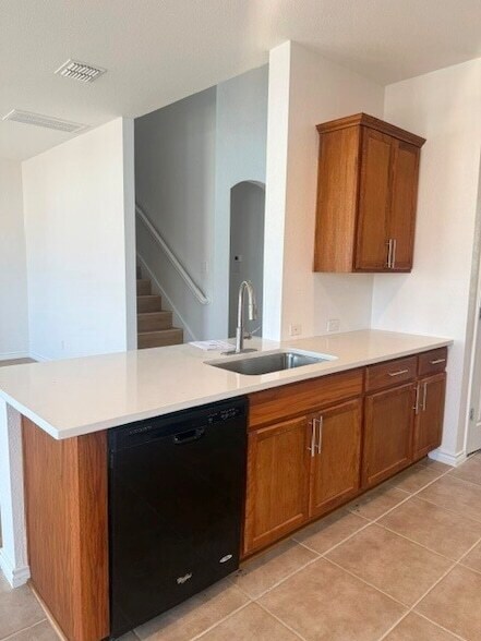 Foto del edificio - 2021 Brook Meadow Dr