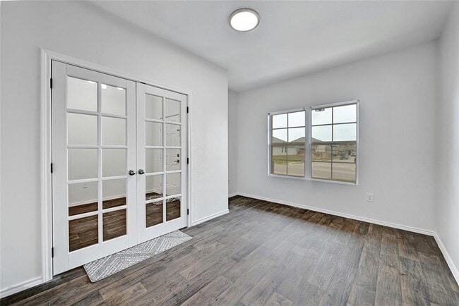 Foto del edificio - 5824 Brampton Ln