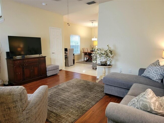 Building Photo - 7562 Plantation Cir
