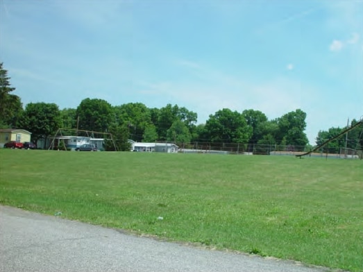Building Photo - Sleepy Hollow Mobile Home Park