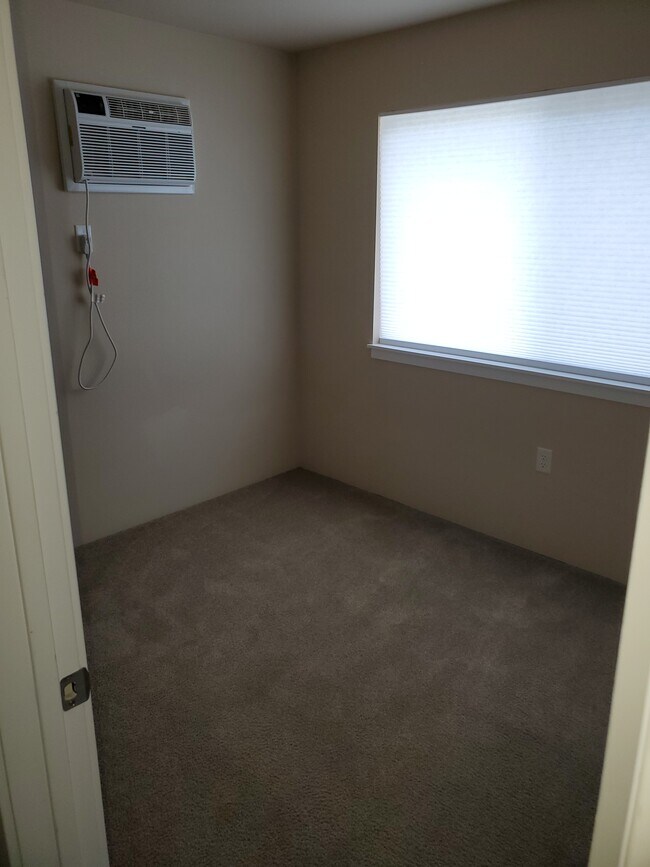 Foto del edificio - 5209 E Upriver Dr