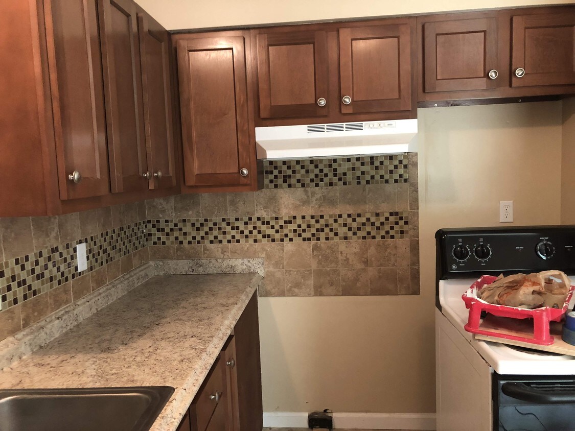 Foto principal - 1405 Forest Ave